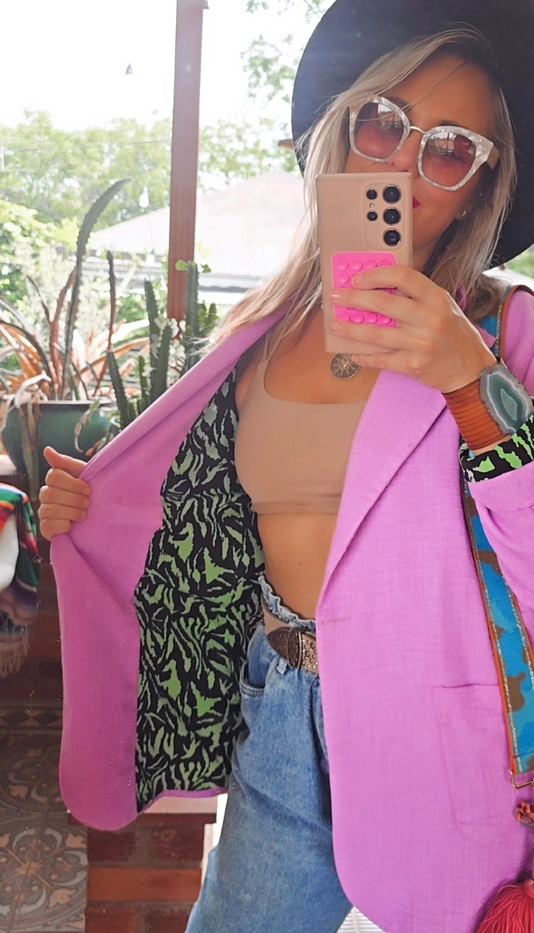 The BOYFRIEND BLAZER ( the ultimate fashion accessory without the baggage)