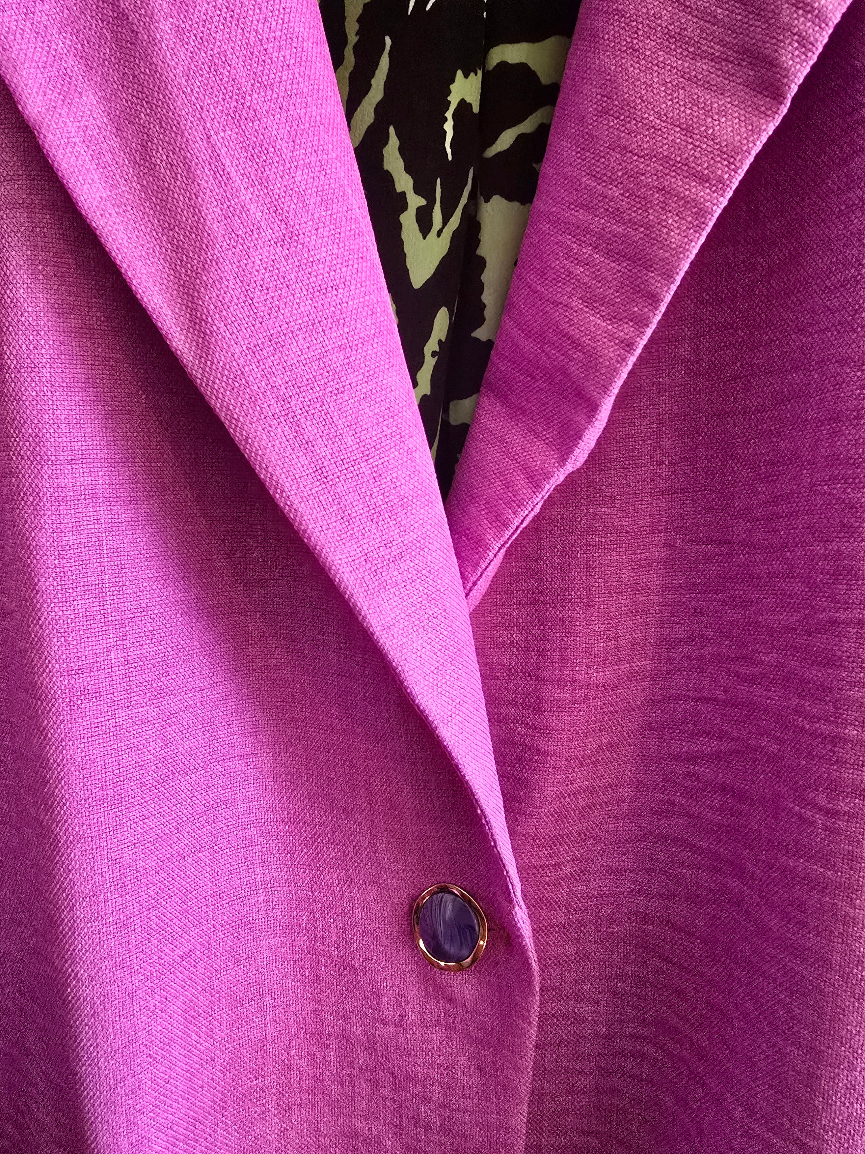 The BOYFRIEND BLAZER ( the ultimate fashion accessory without the baggage)