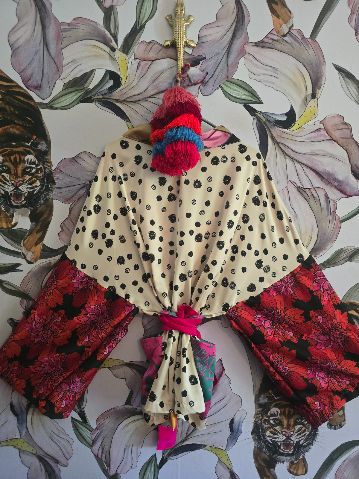 The OH MY, SHES DOTTY CROPPED KIMONO
