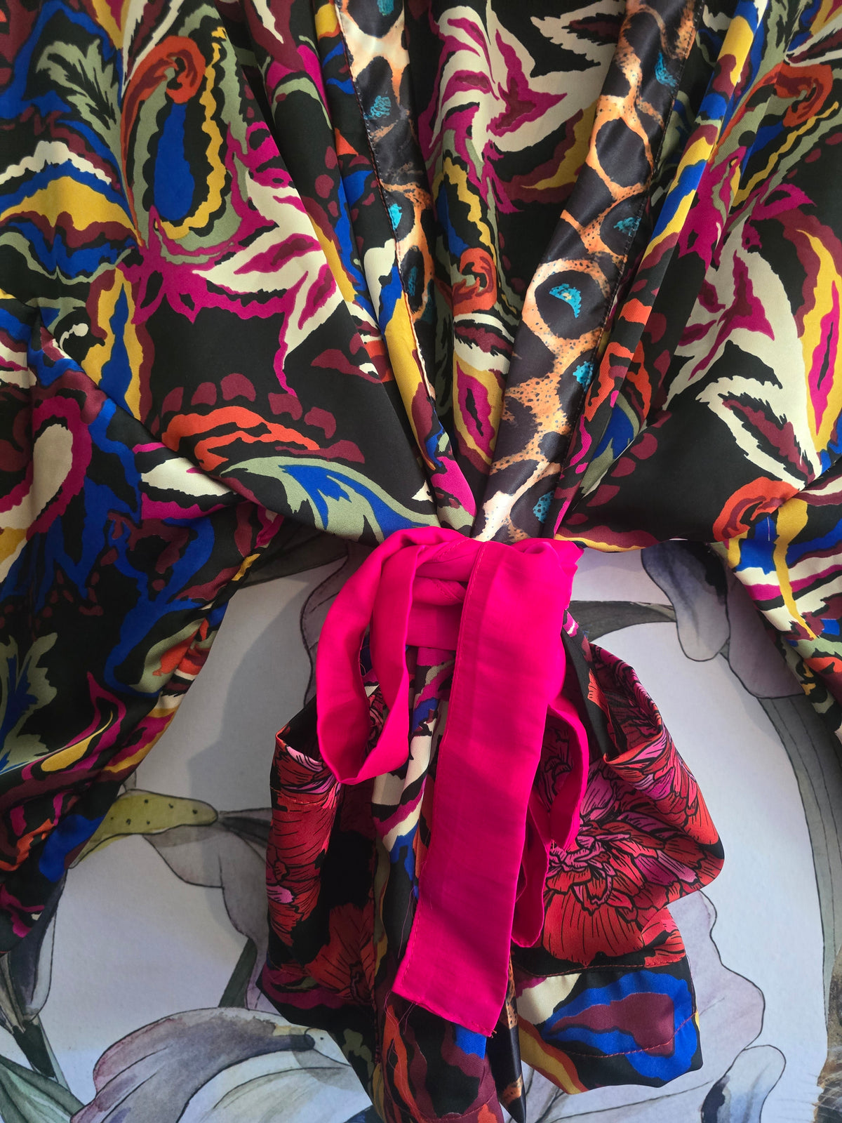 The PRETTY CITY GIRL CROPPED KIMONO