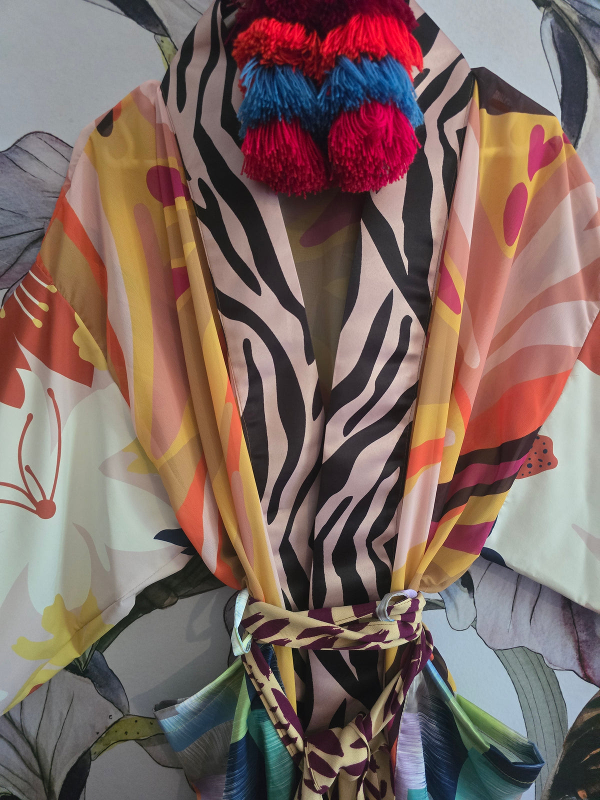 The SWIRL & DAISY TIGER KIMONO