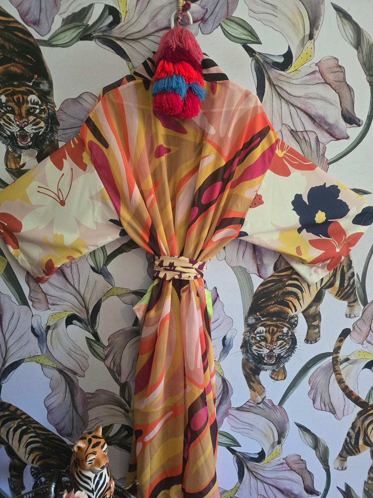 The SWIRL & DAISY TIGER KIMONO