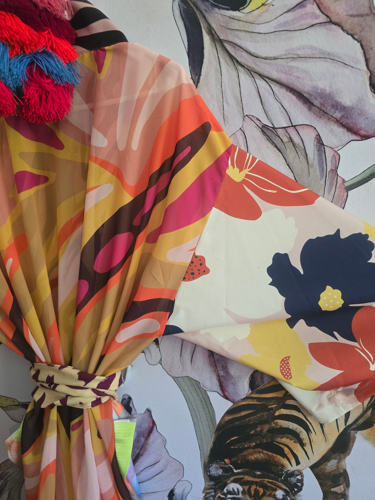 The SWIRL & DAISY TIGER KIMONO