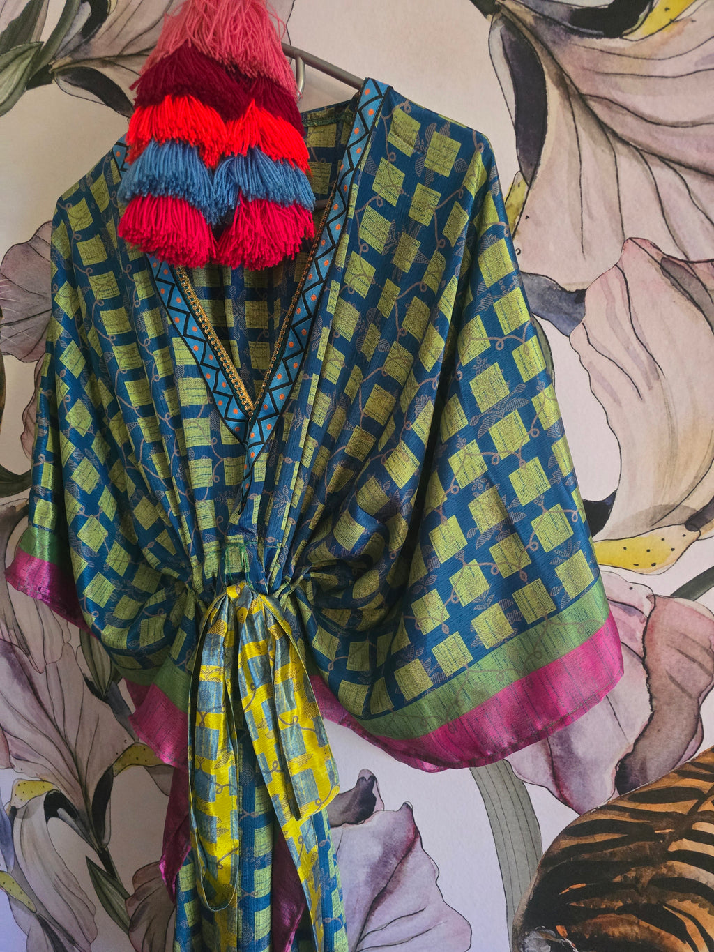 The SHORT KAFTAN