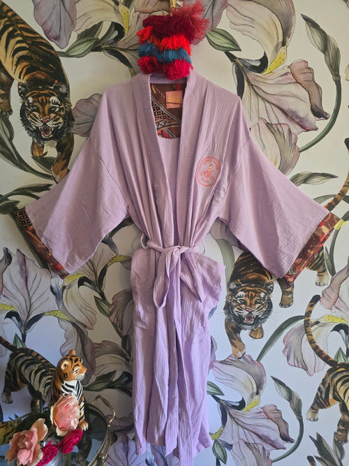 The APRÈS SAUNA GOWN ( PALE LILAC)