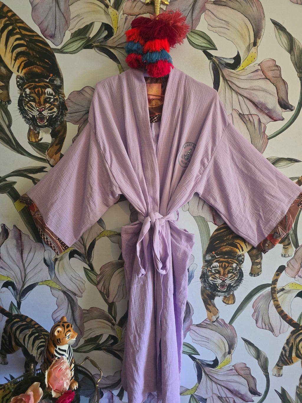 The APRÈS SAUNA GOWN ( PALE LILAC )