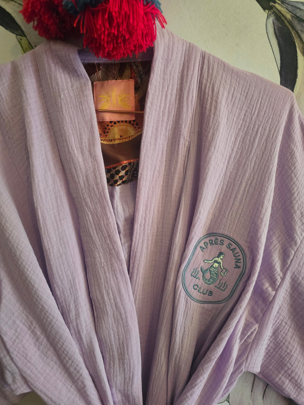 The APRÈS SAUNA GOWN ( PALE LILAC )