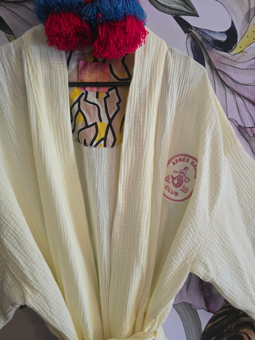 The APRÈS SAUNA MUSLIN KIMONO ( BUTTER )