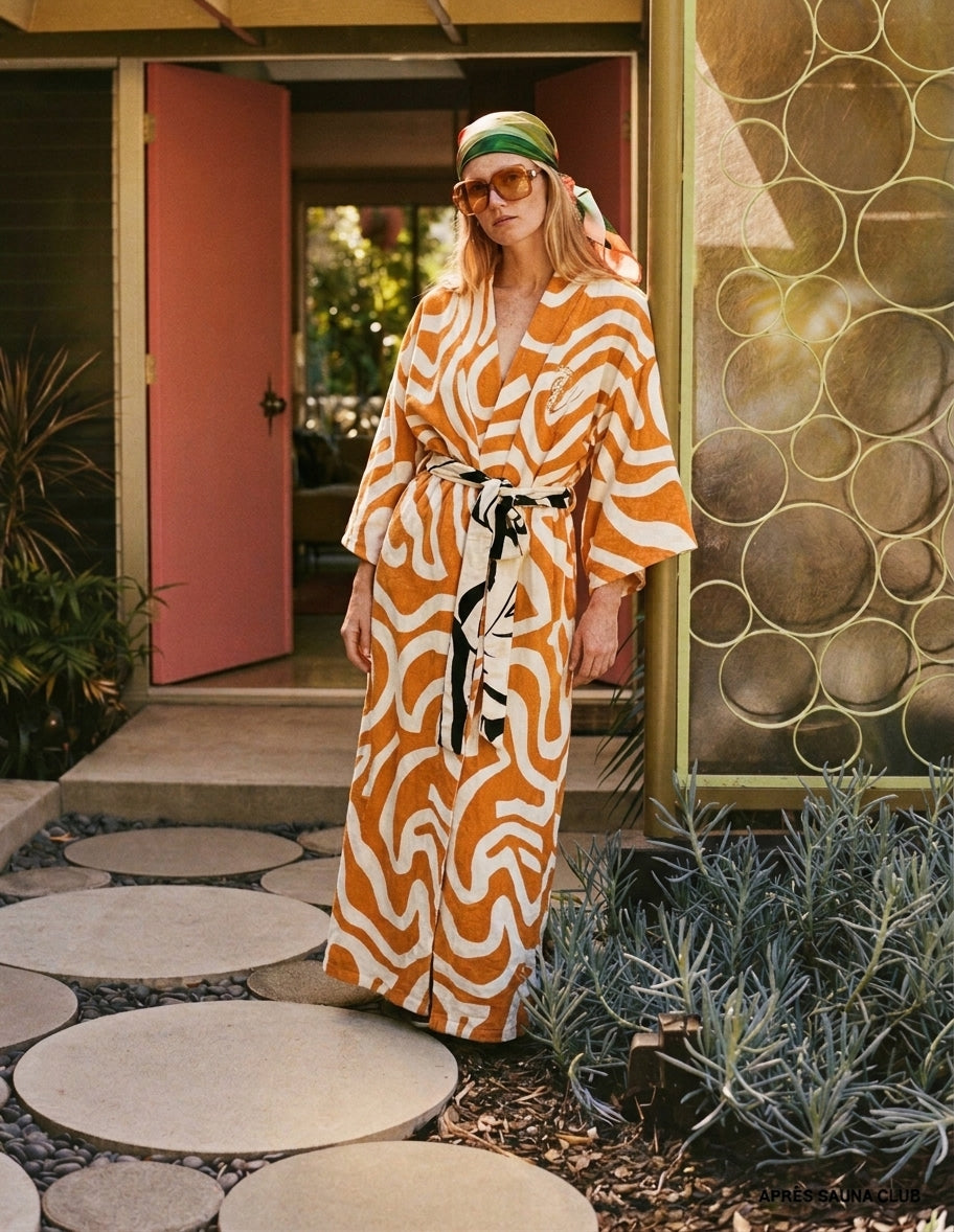 The APRÈS SAUNA JAPANESE KIMONO