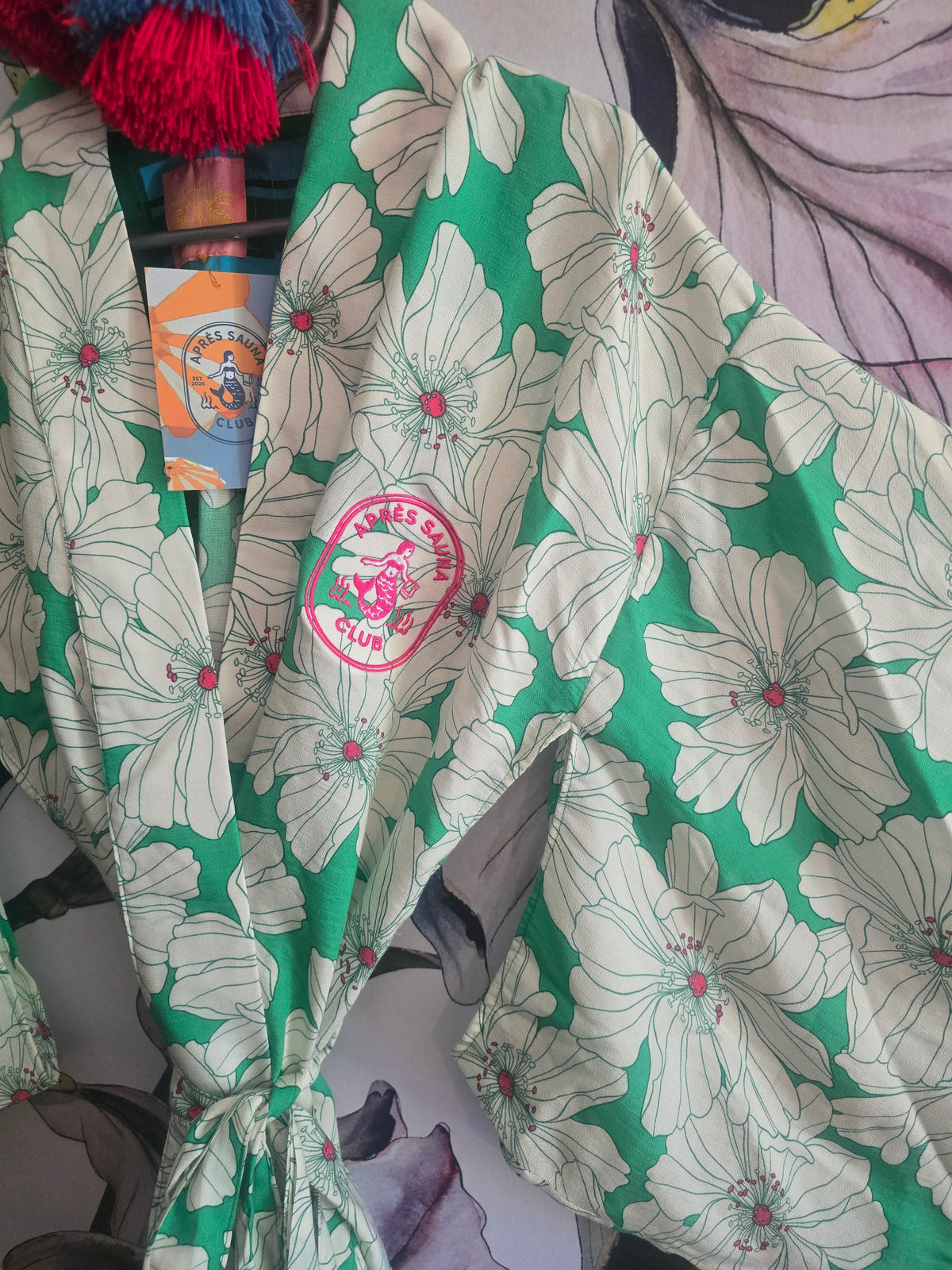 The APRÈS SAUNA JAPANESE KIMONO