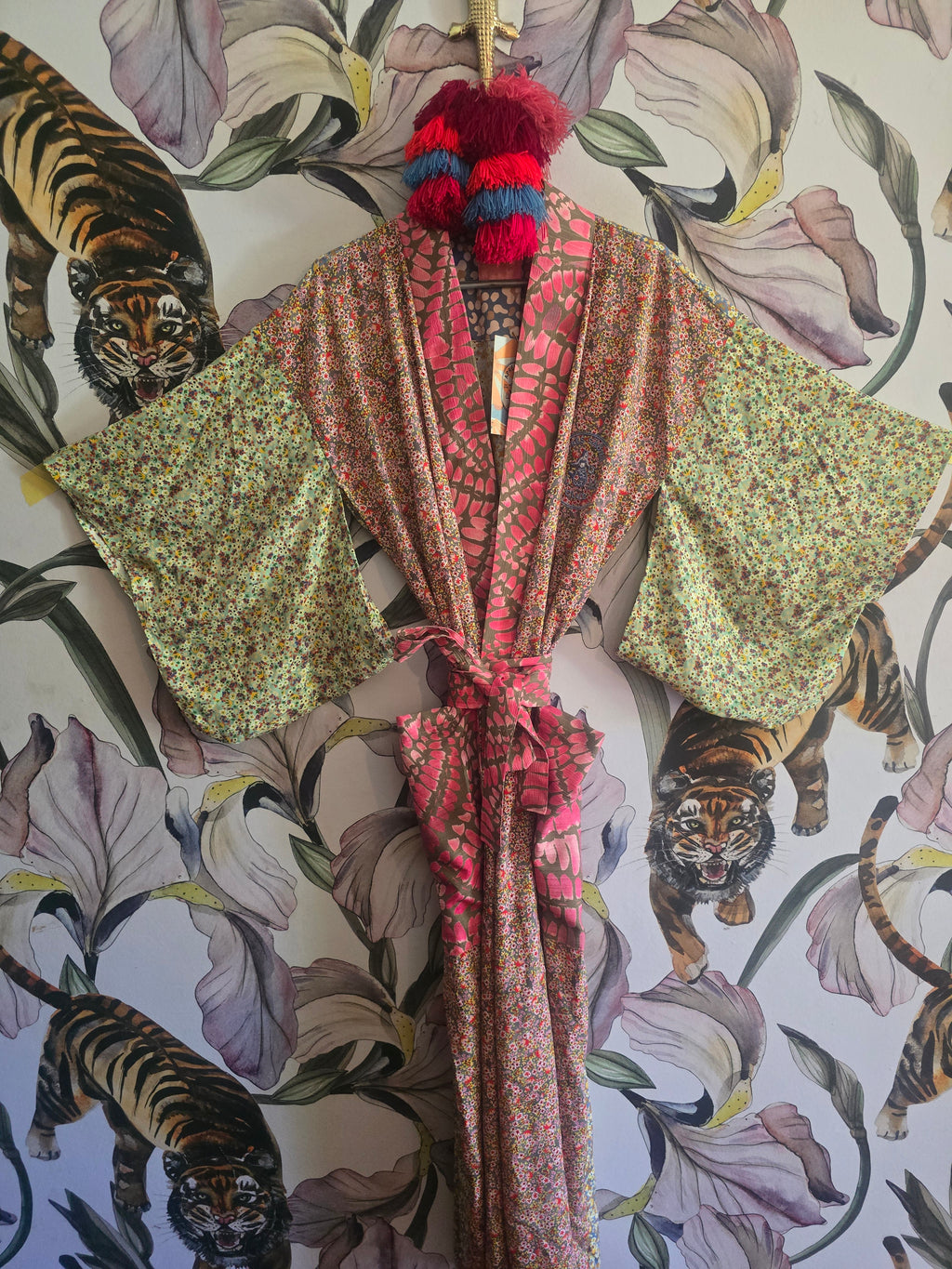 The APRÈS SAUNA JAPANESE KIMONO IN PATCHWORK