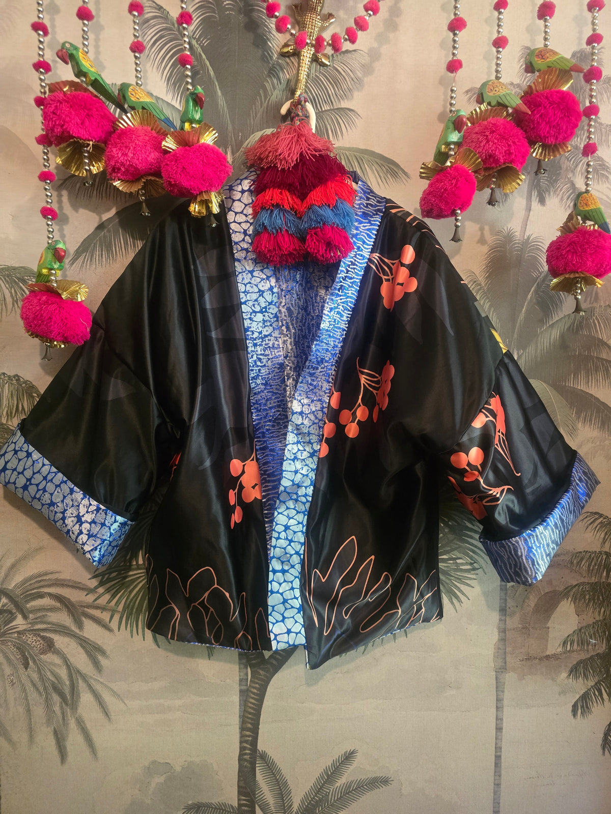 The ELECTRIC BLUE LEOPARD FULLY REVERSIBLE DUCHES SARIN BOMBER