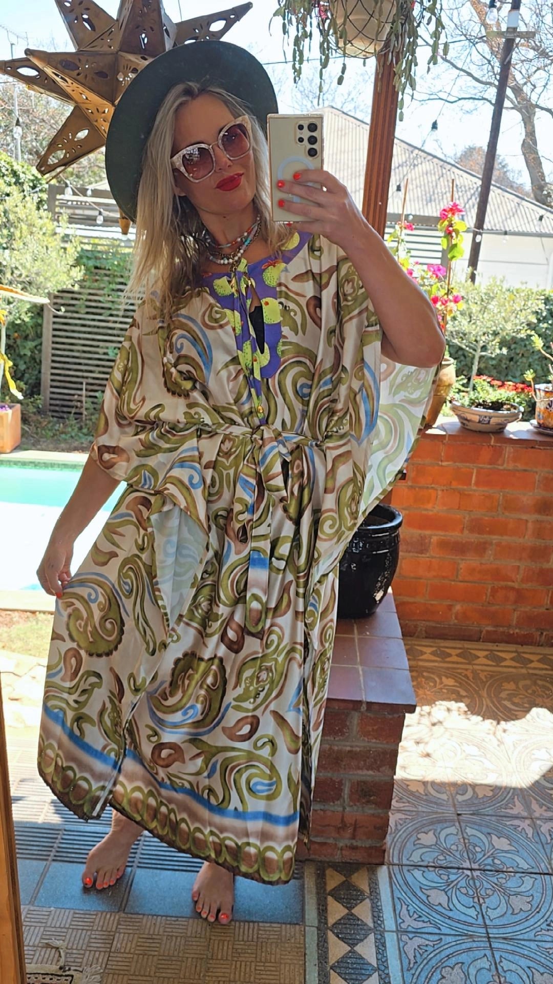 THE TERESA KAFTAN IN LIME