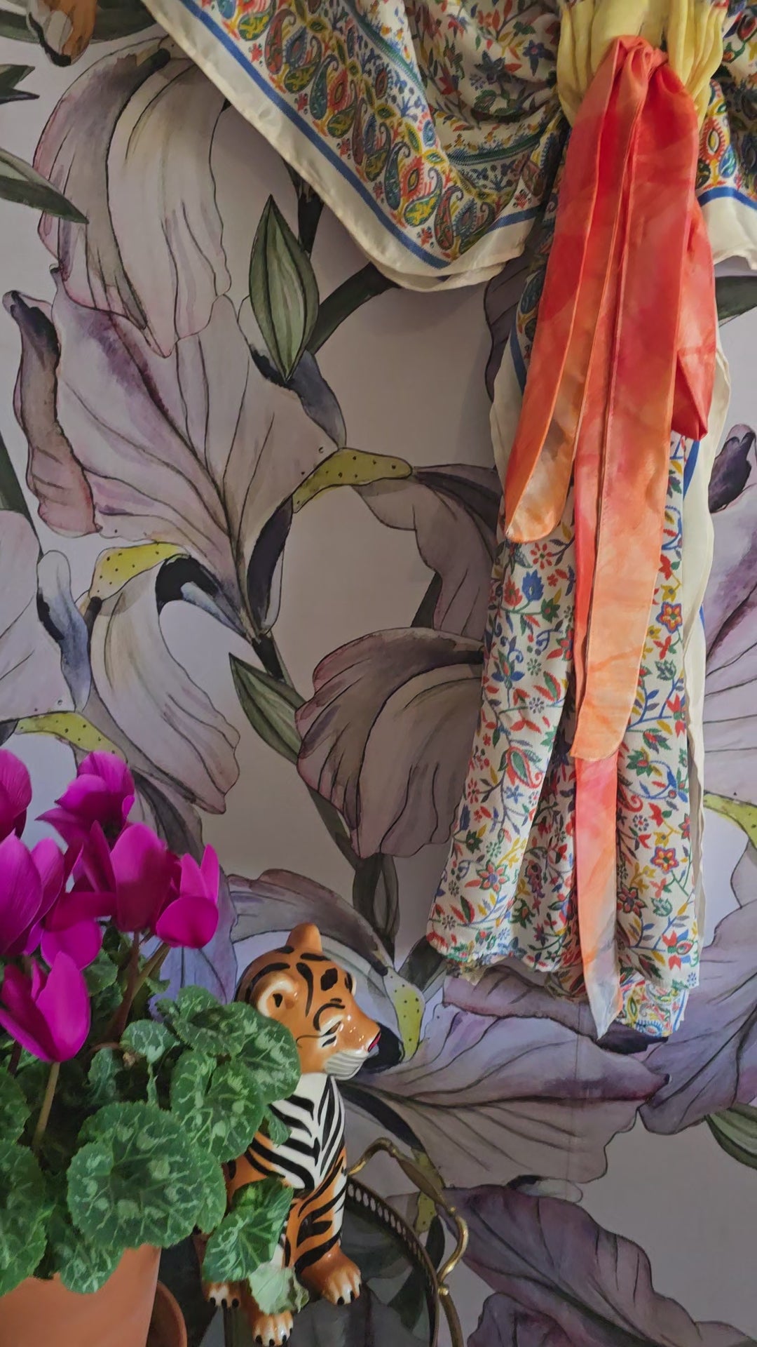 The SHORT KAFTAN