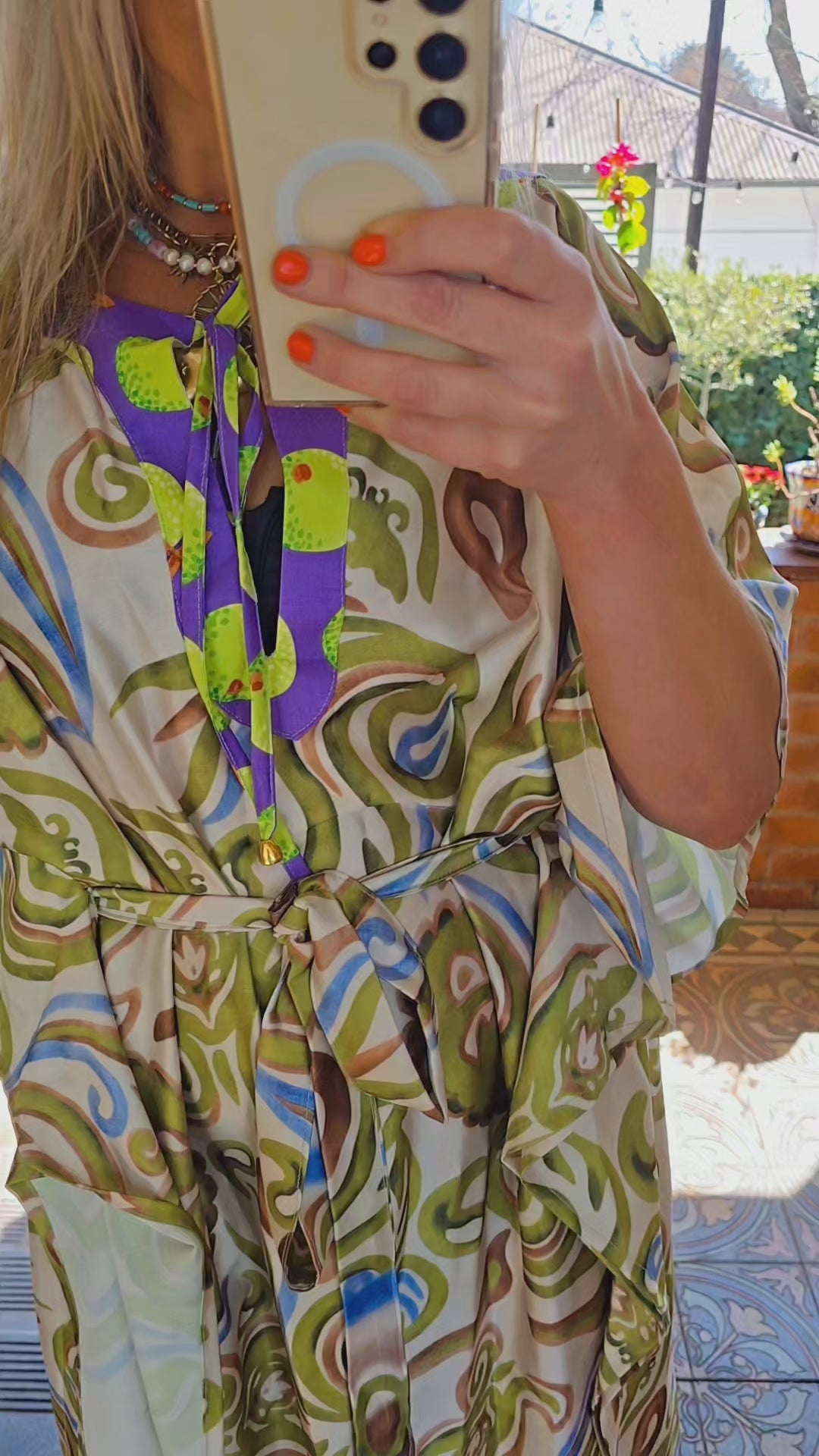 THE TERESA KAFTAN IN LIME