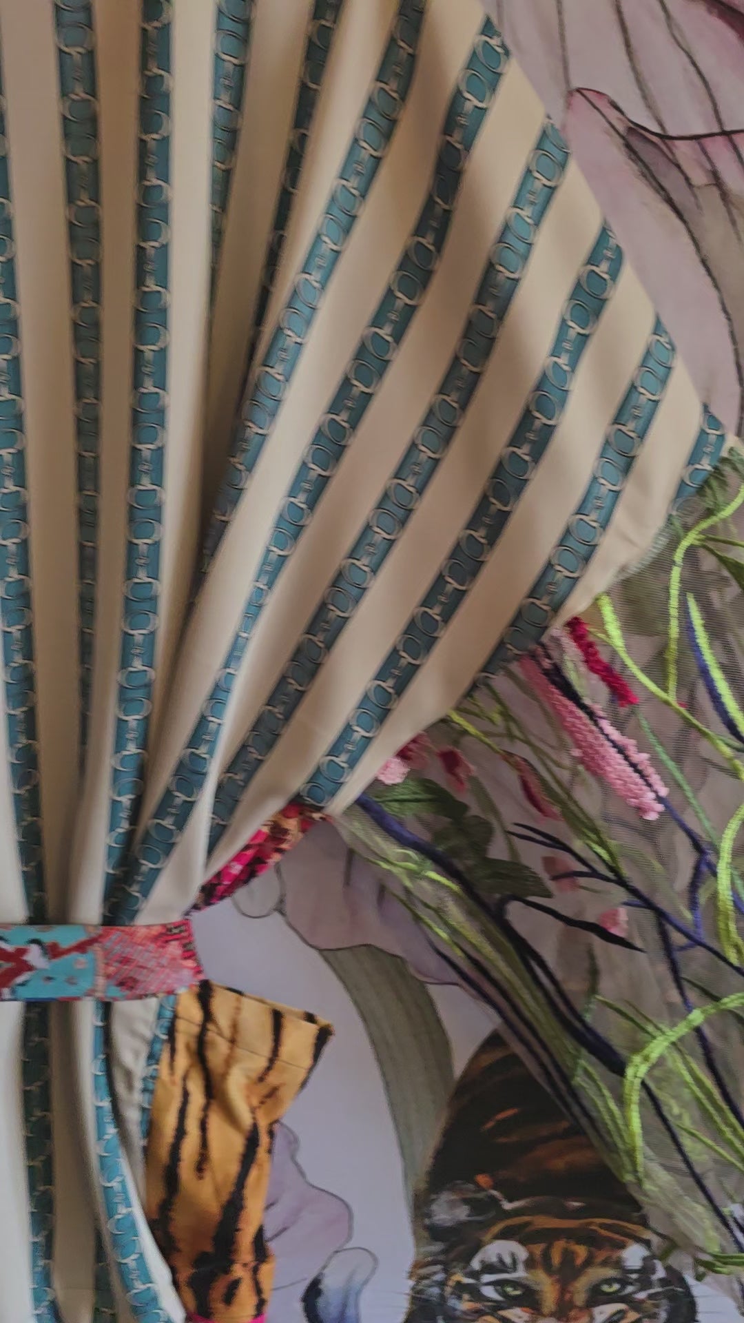 The PICNIC IN THE PARK KIMONO