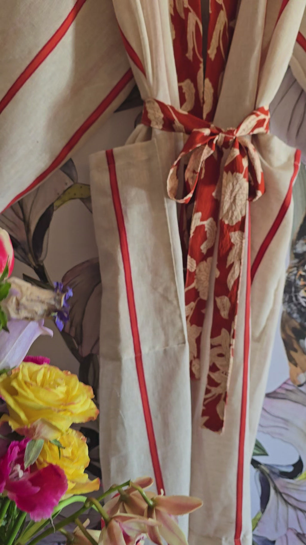 The SOUTH OF FRANCE LINEN KIMONO