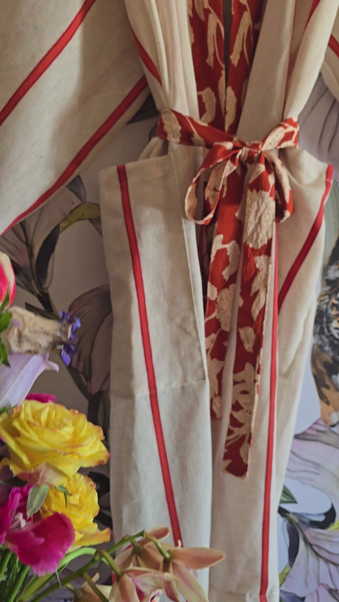 The SOUTH OF FRANCE LINEN KIMONO
