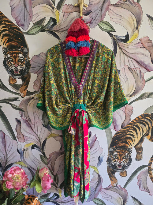 The SHORT KAFTAN