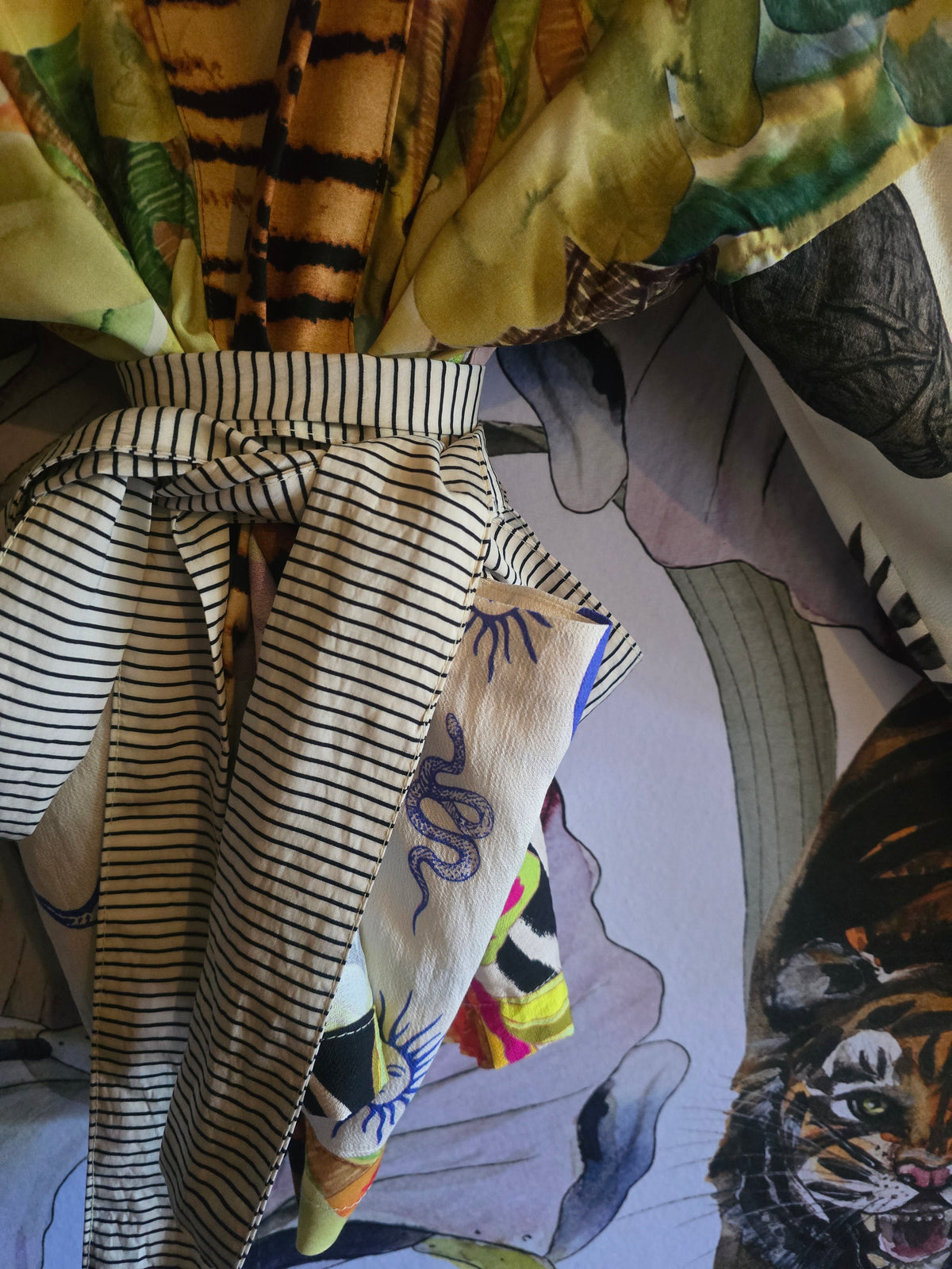 The ARTY CROPPED KIMONO STYLE #5