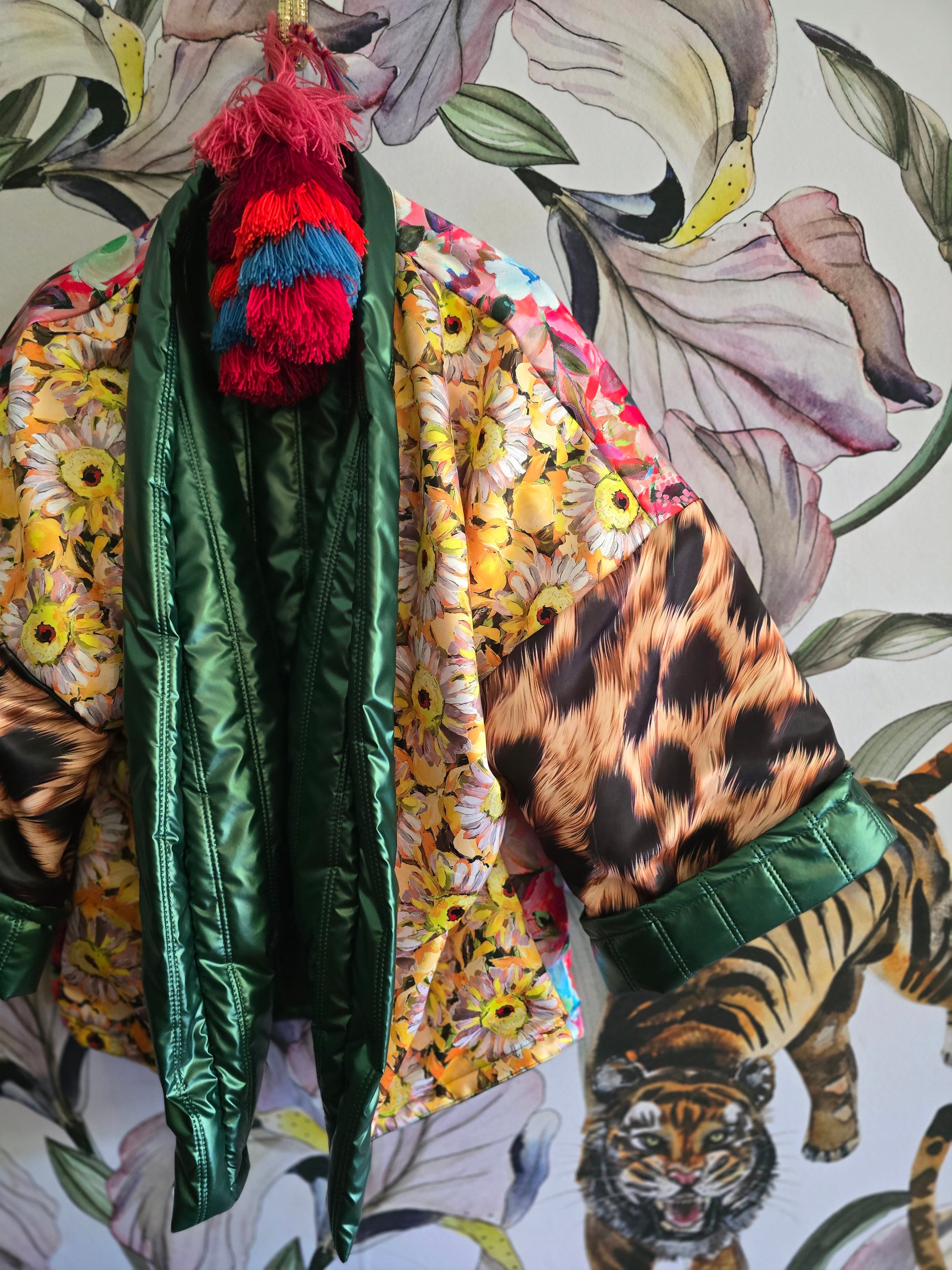 The COOL MOM PUFFER ART JACKET #2