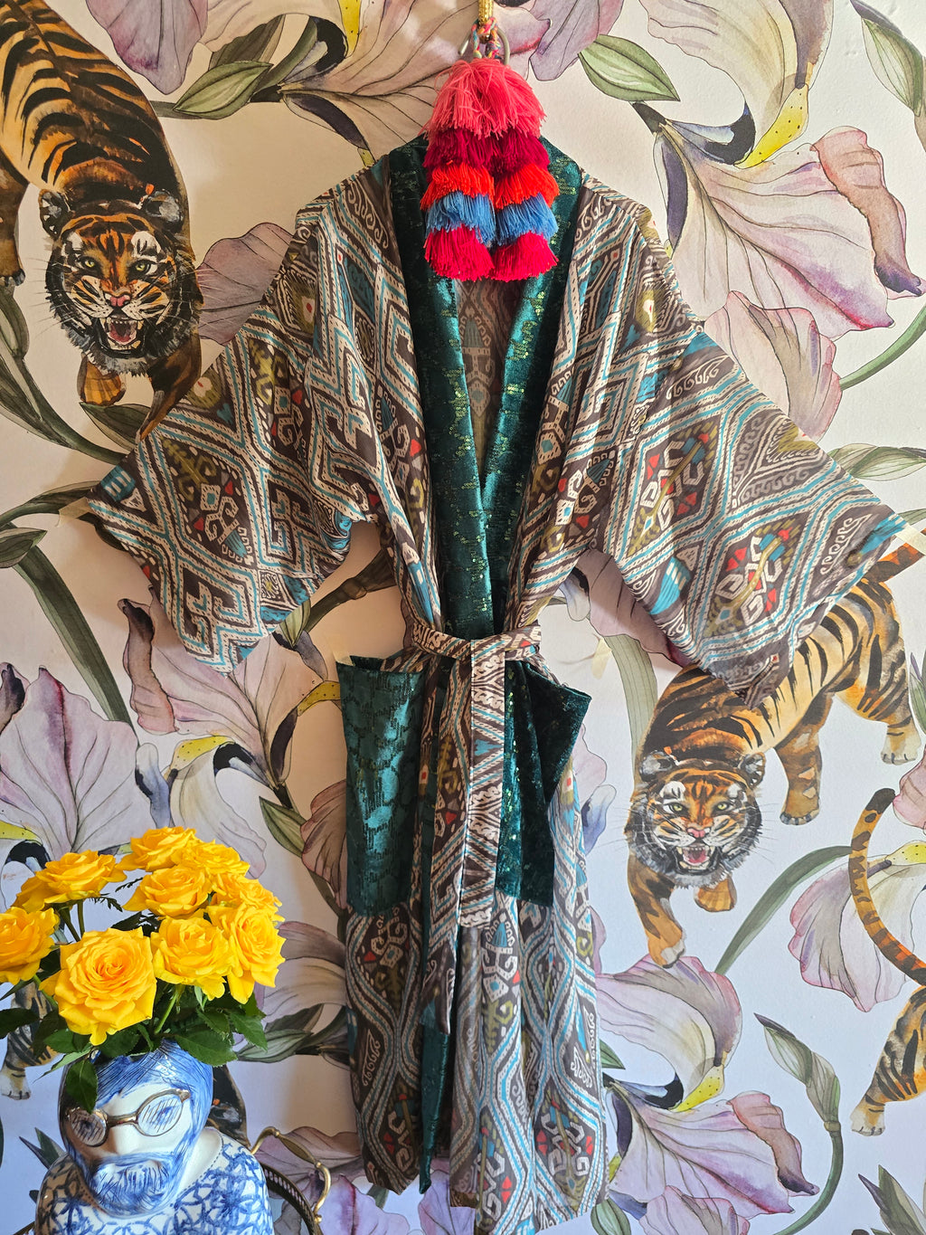 The AZTEC & VELVET SEQUINS KIMONO