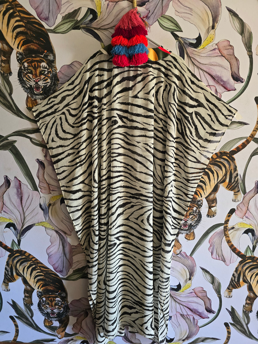 The ZEBRA BLACK & WHITE CHIFFON KAFTAN WITH TIE DETAIL