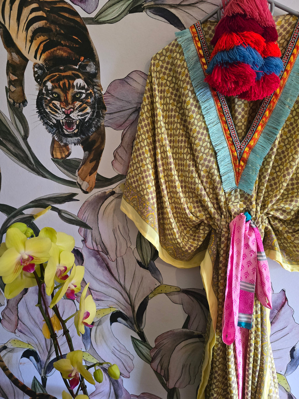 The SHORT KAFTAN