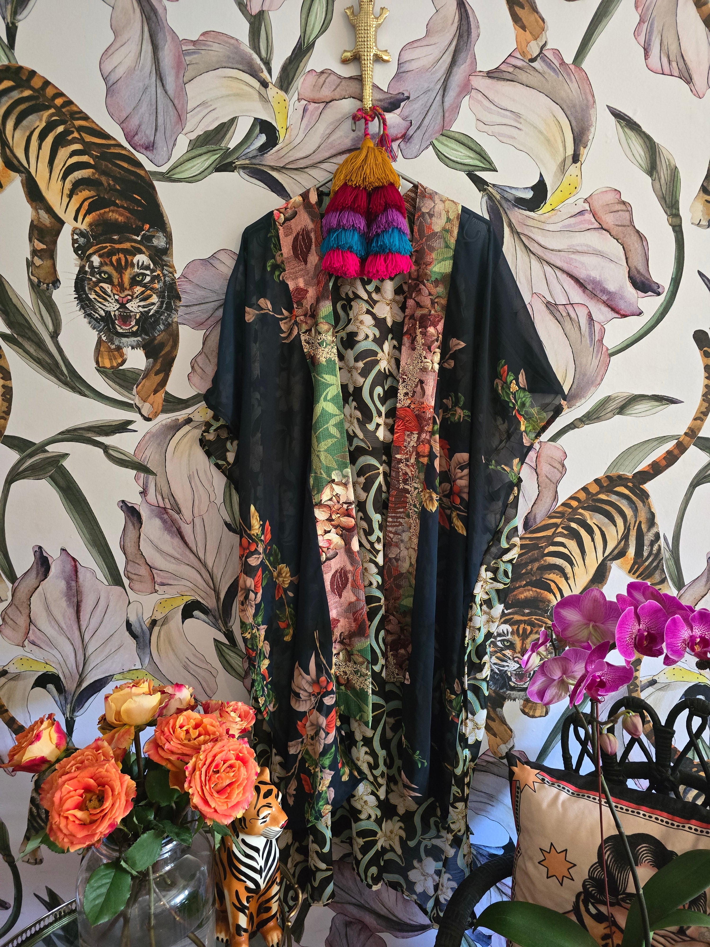 The WHITE LOTUS KIMONO #1