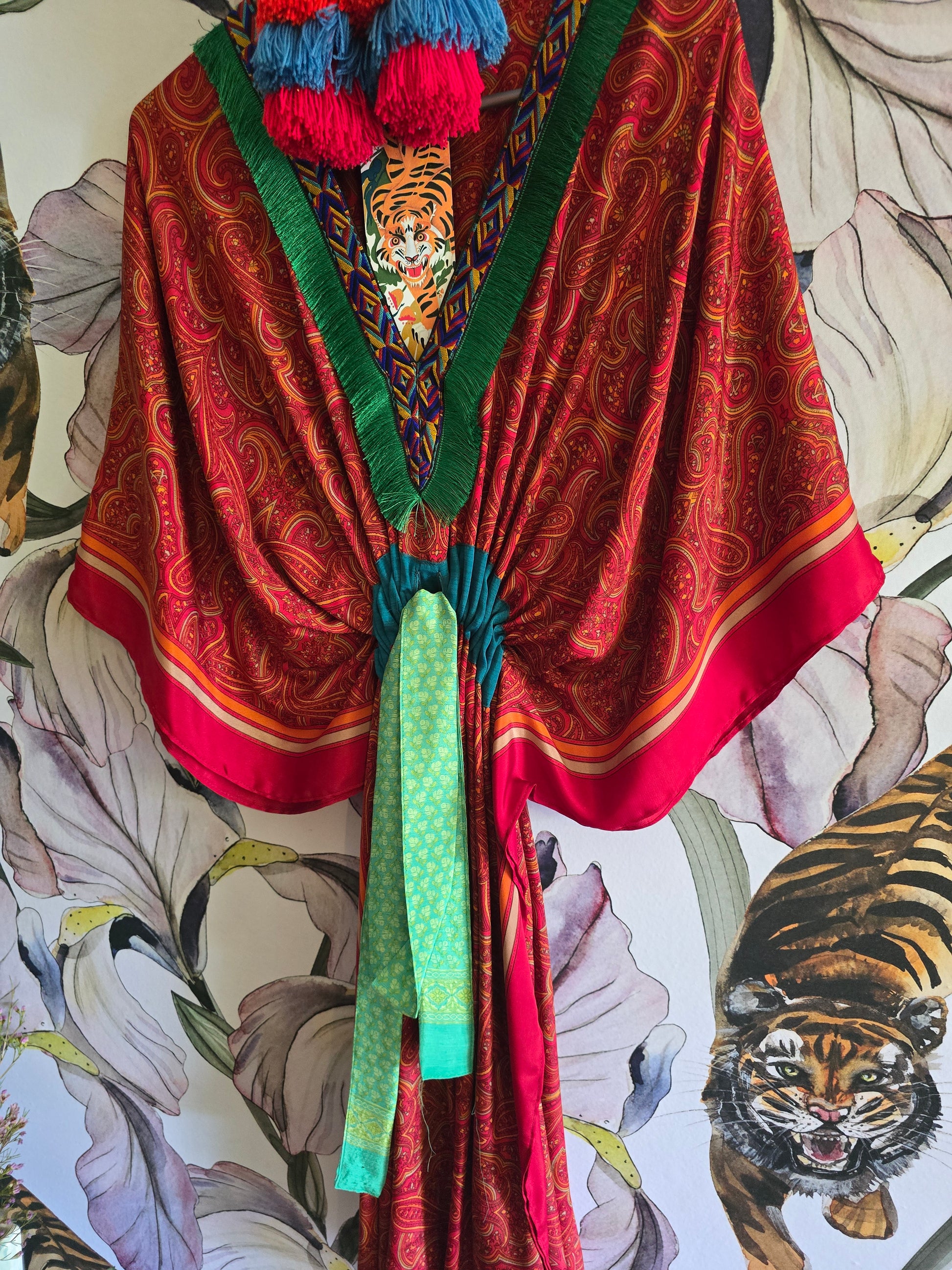 The SHORT KAFTAN
