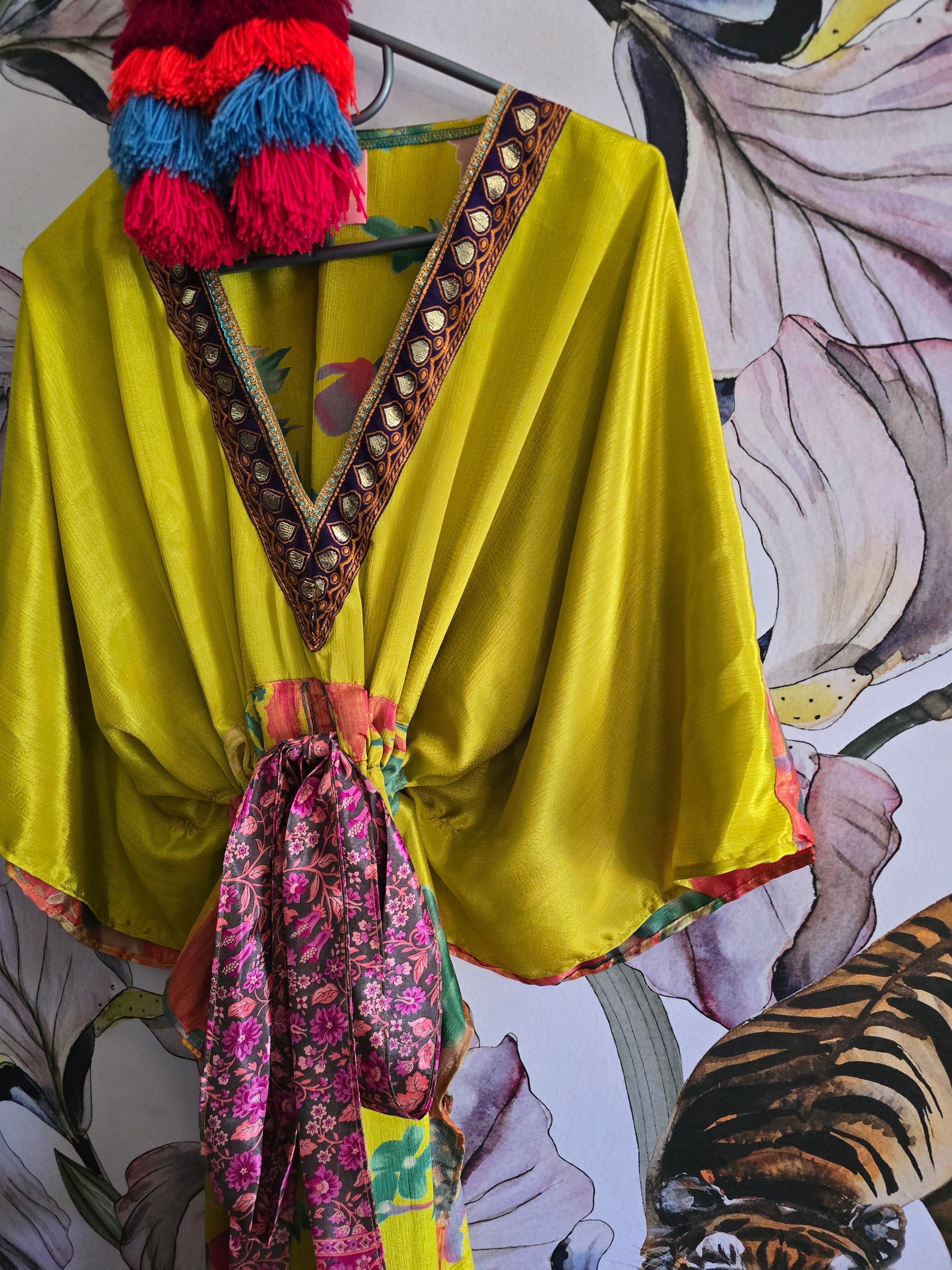 The SHORT KAFTAN