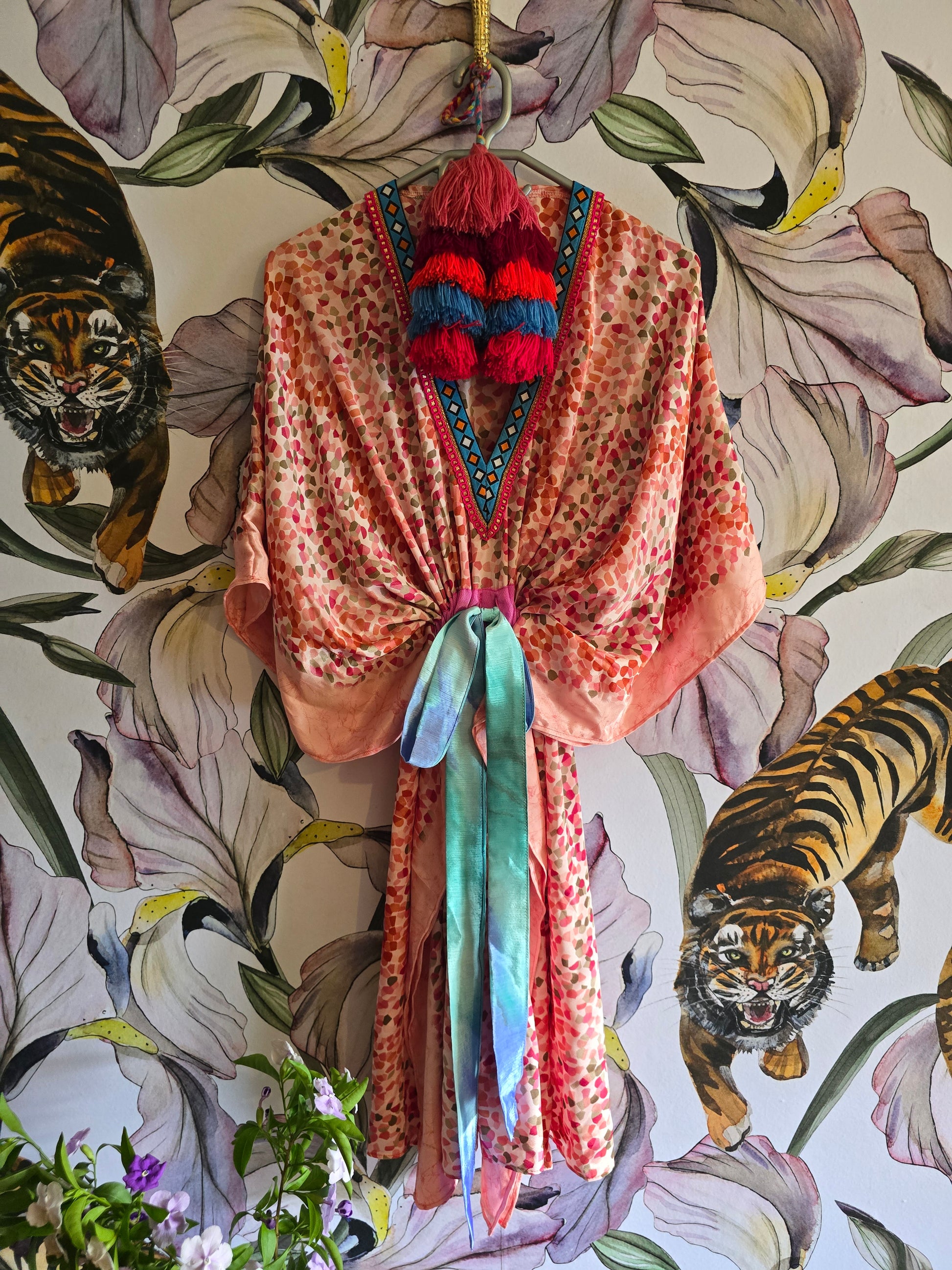 The SHORT KAFTAN