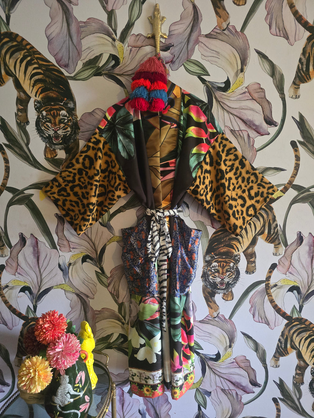 The TROPICAL KIMONO