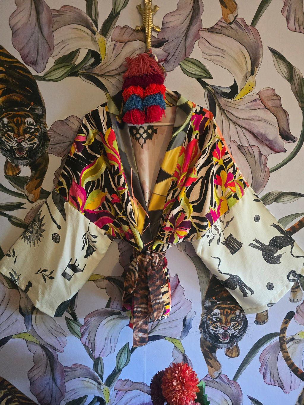 The ARTY CROPPED KIMONO STYLE #3