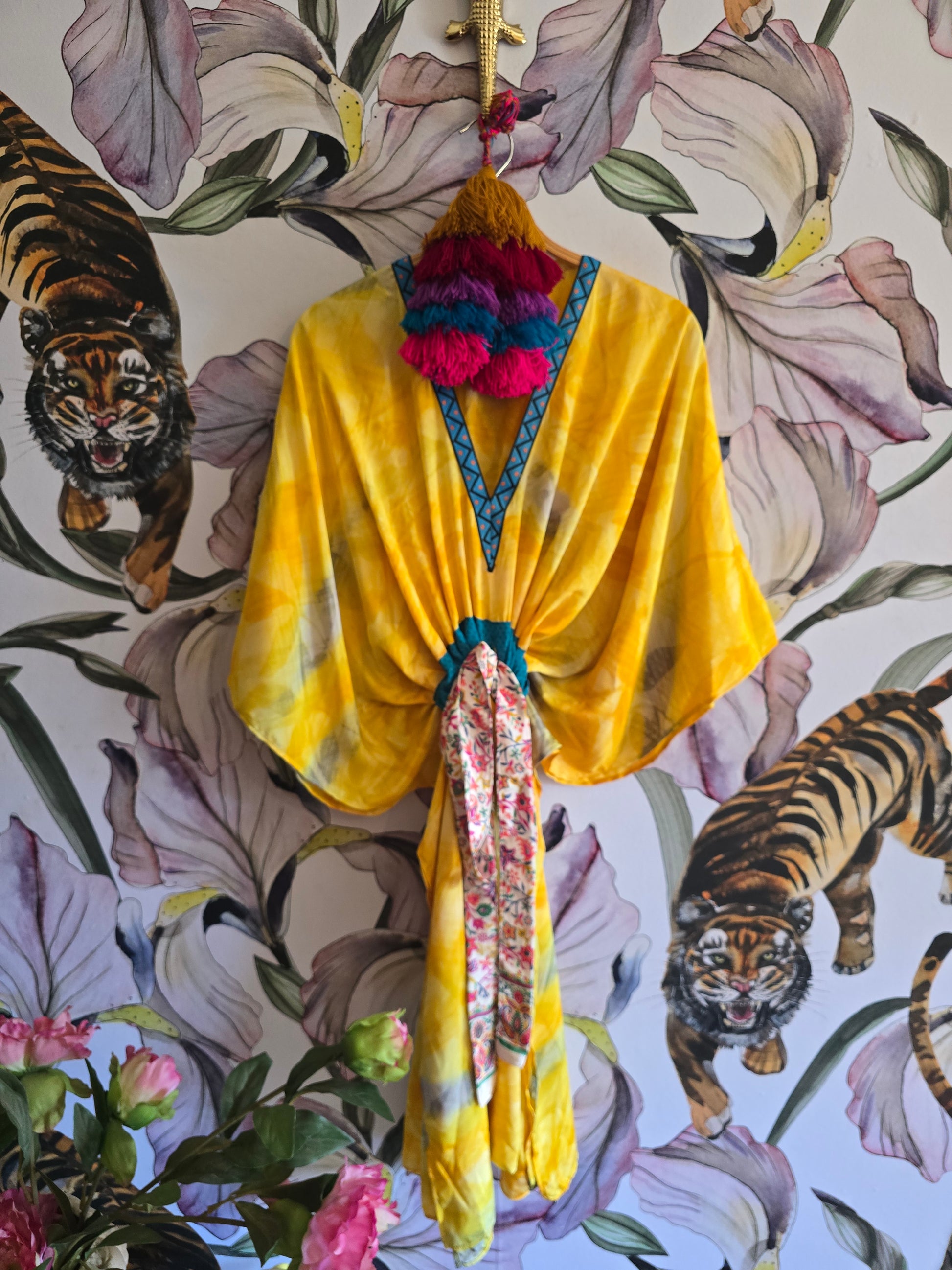 The SHORT KAFTAN