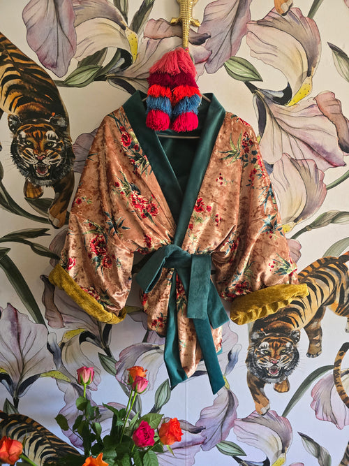 The ORIENTAL PINK WITH BLOSSOMS REVERSIBLE VELVET CROPPED KIMONO JACKET