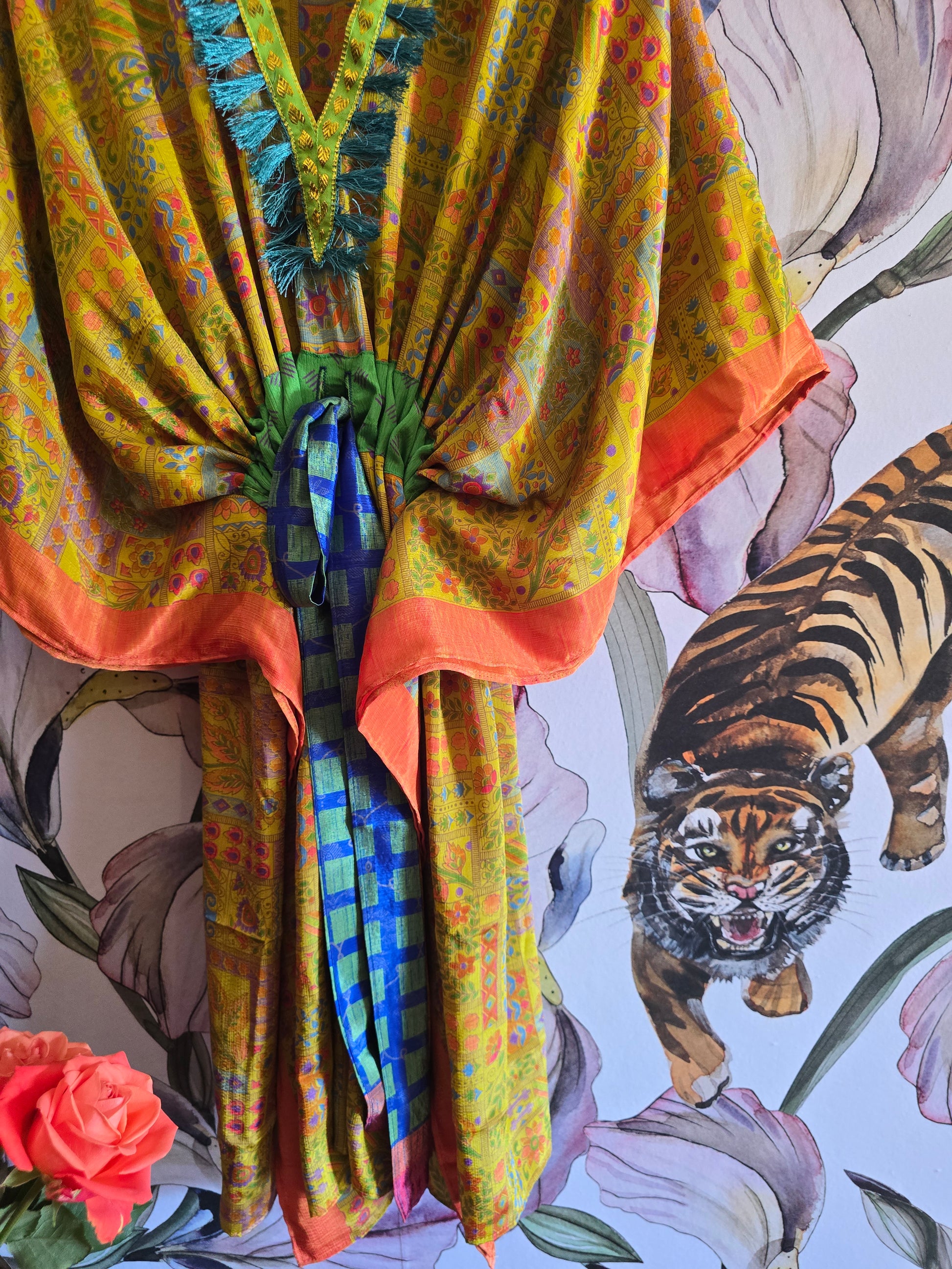 The SHORT KAFTAN
