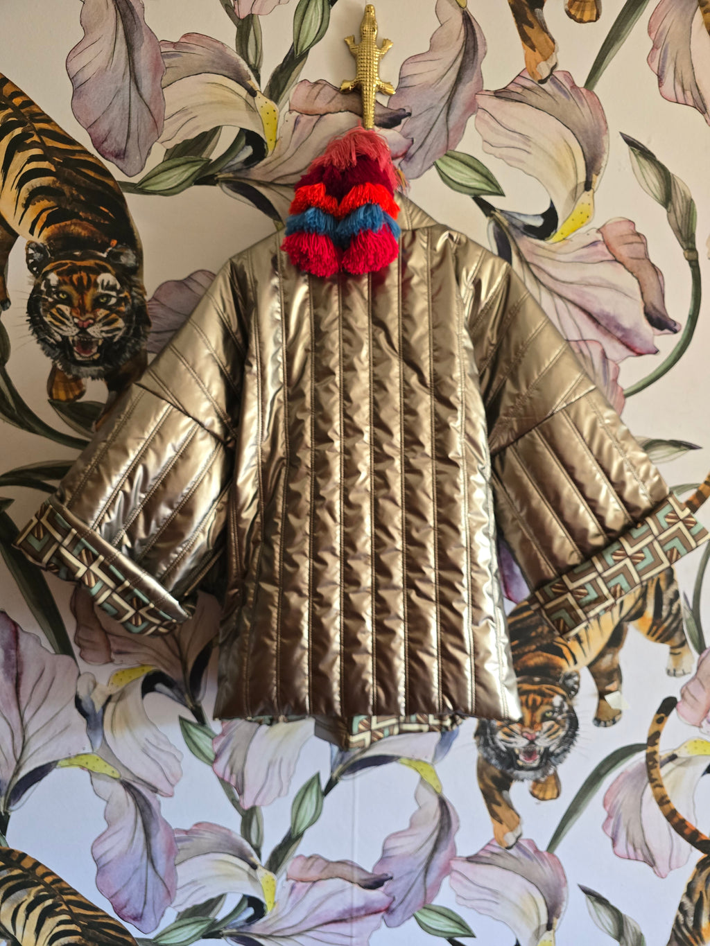 The GUN METAL COOL MOM PUFFER-FULLY REVERSIBLE