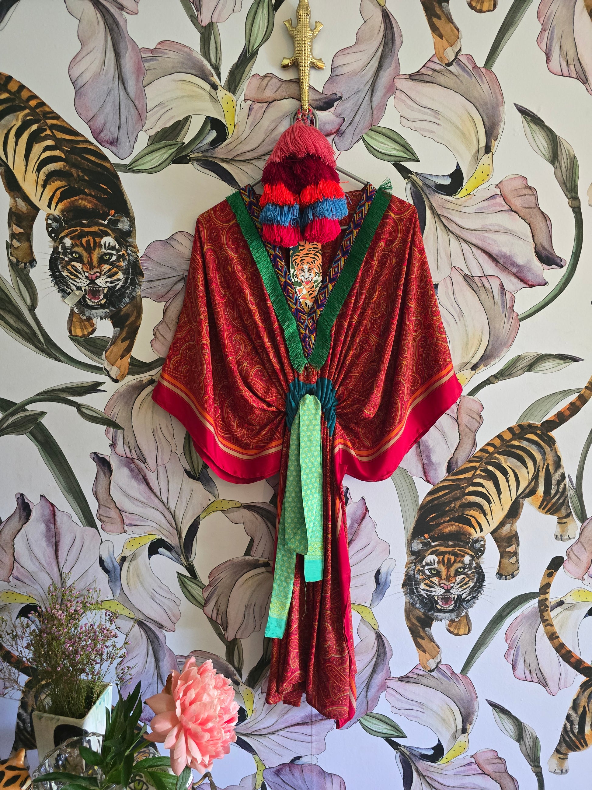 The SHORT KAFTAN