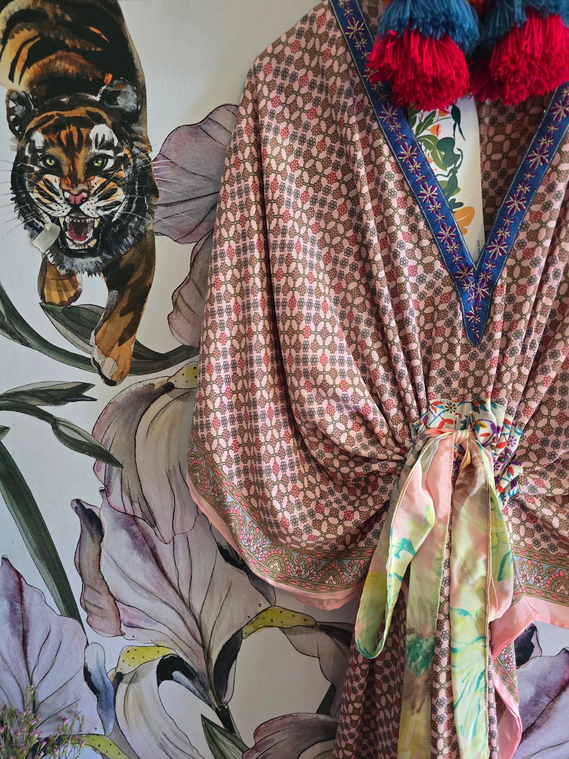 The SHORT KAFTAN