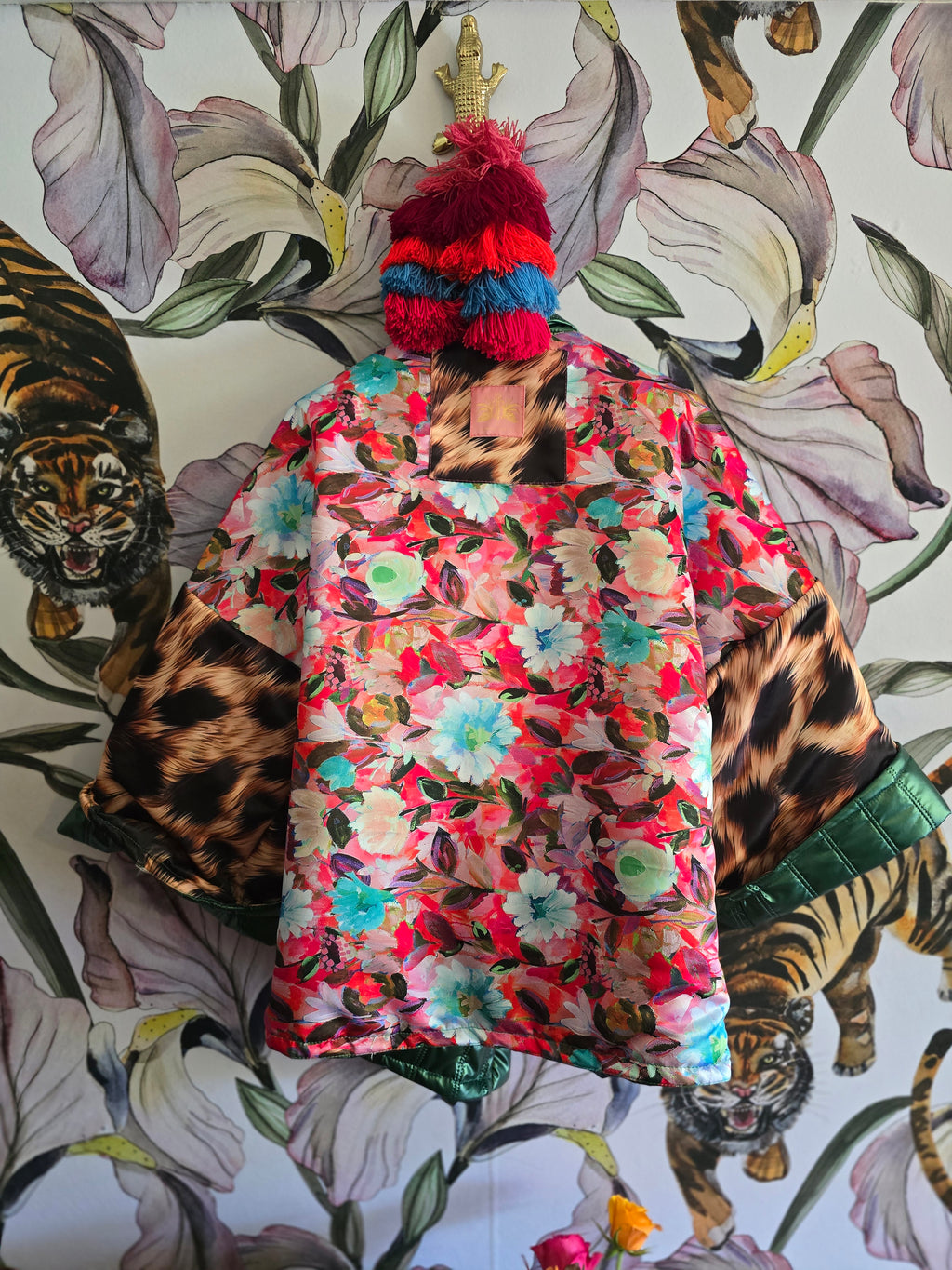 The COOL MOM PUFFER ART JACKET #2