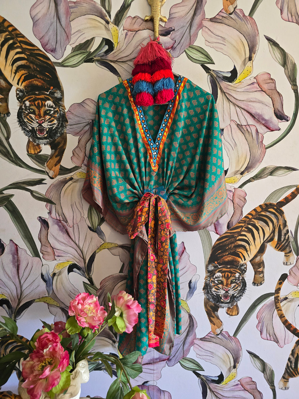 The SHORT KAFTAN