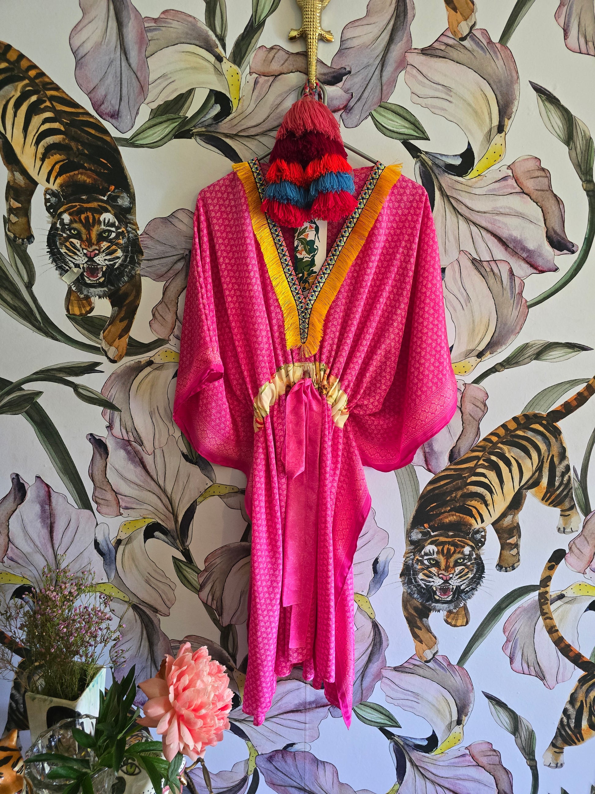 The SHORT KAFTAN