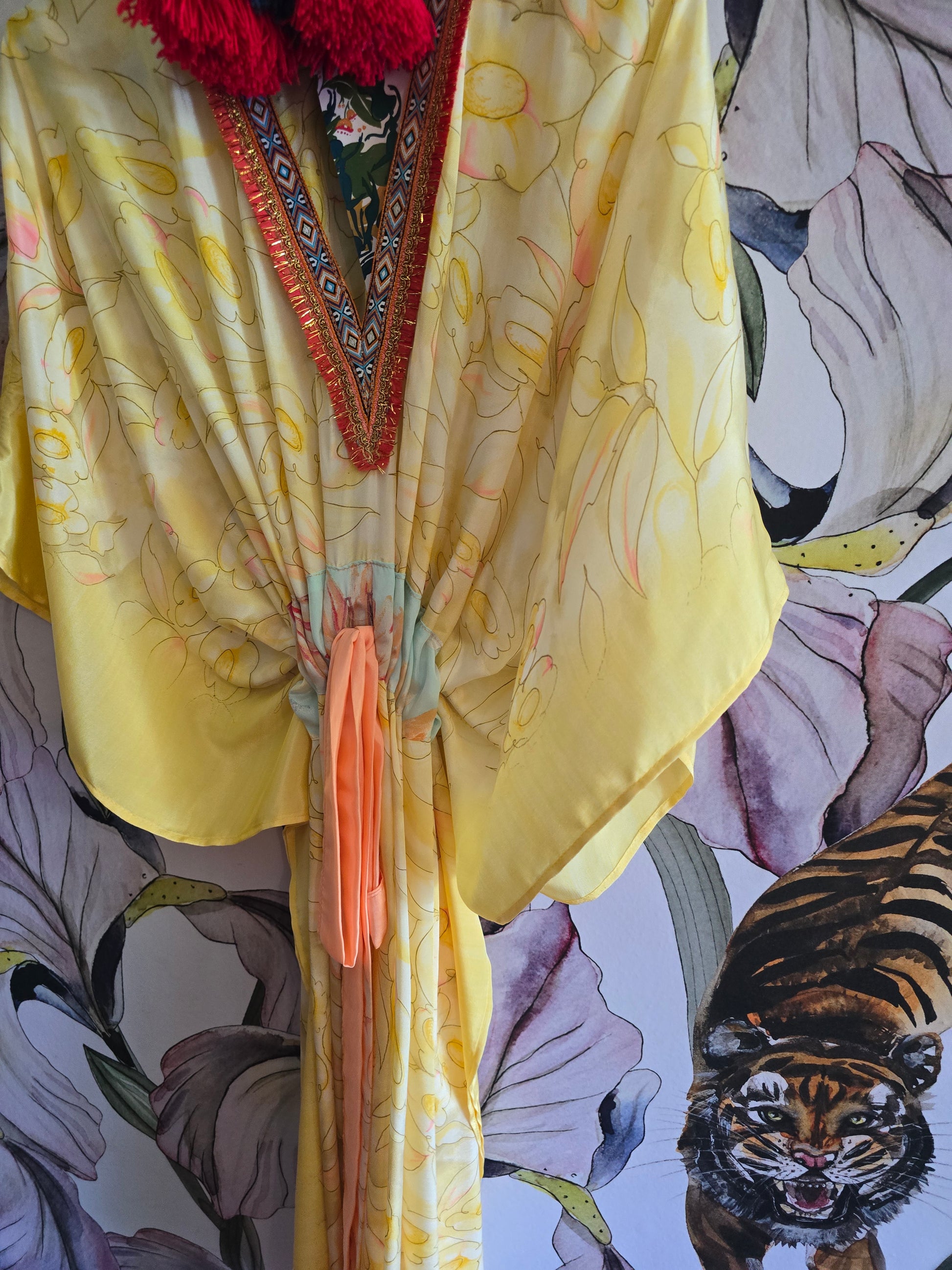 The SHORT KAFTAN
