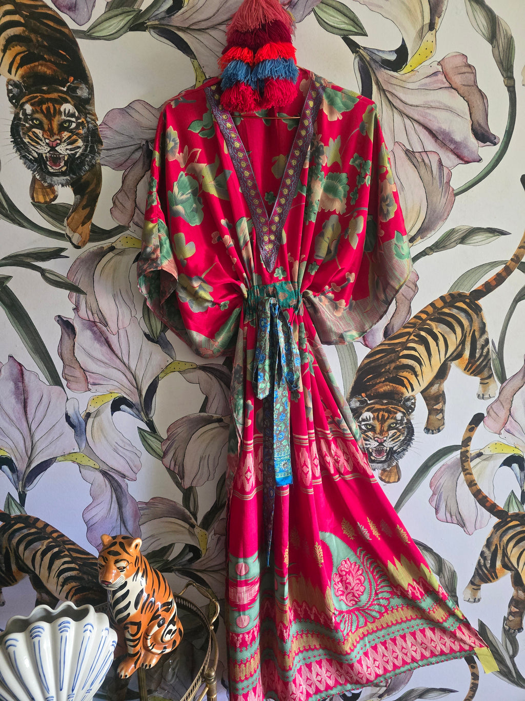 The LONG KAFTAN