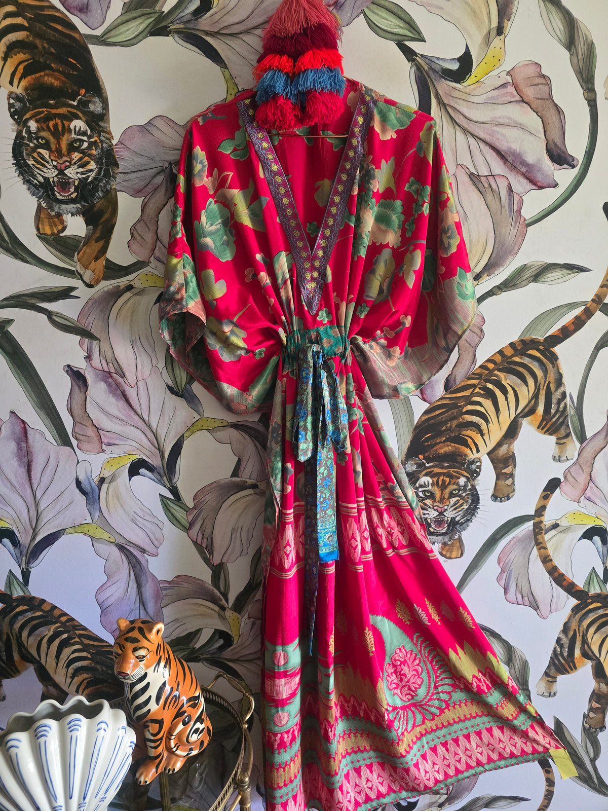 The LONG KAFTAN