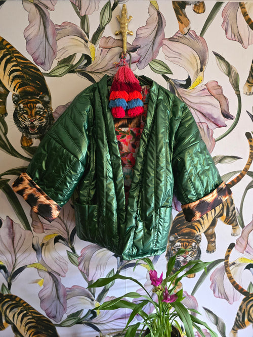 The COOL MOM PUFFER REVERSIBLE JACKET
