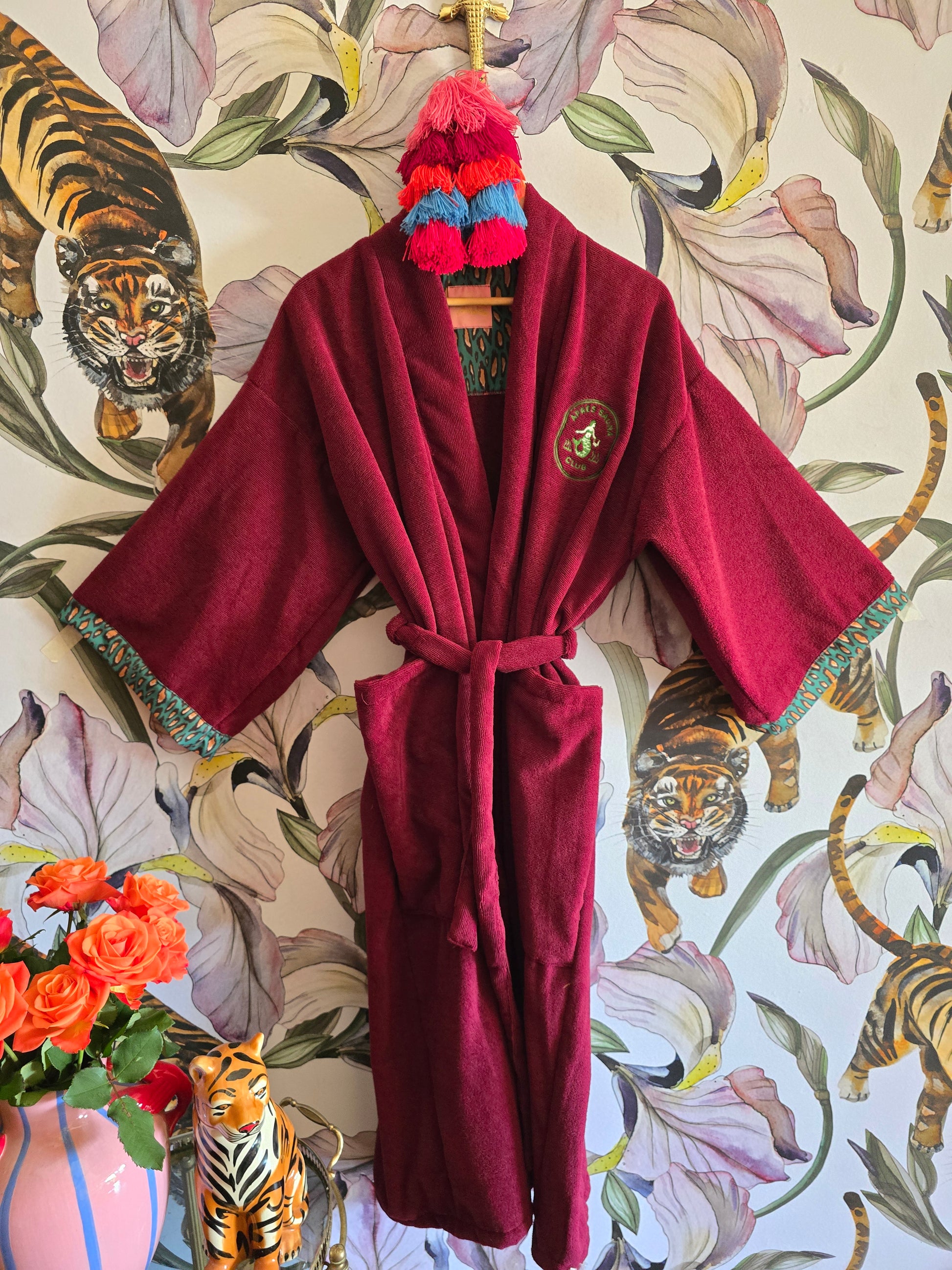 The APRÈS-SAUNA CLUB TOWLING GOWN - ROUGE