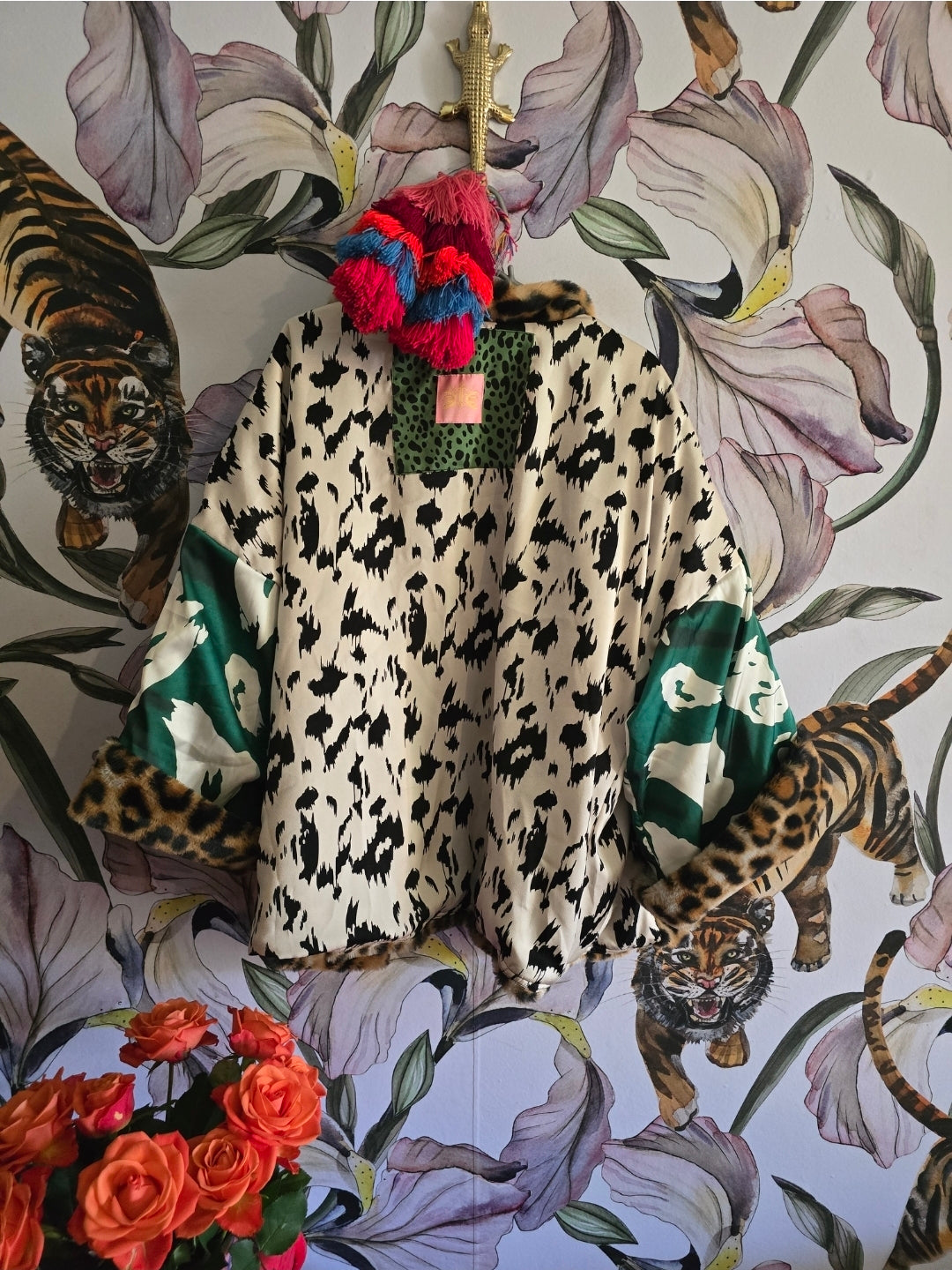 The LEOPARD FAUX FUR REVERSIBLE JACKET