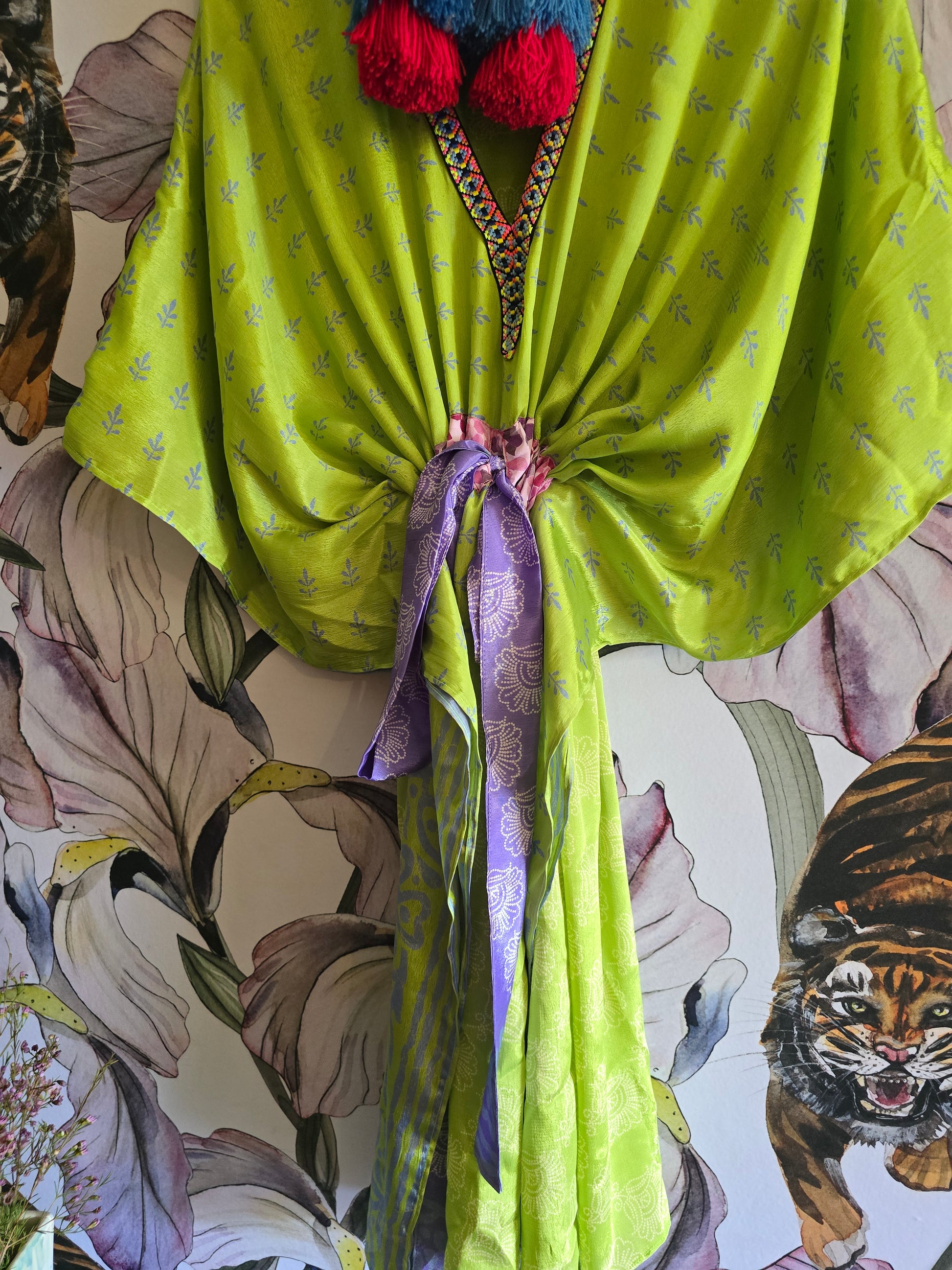 The SHORT KAFTAN